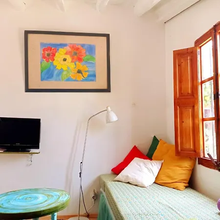 Arthouse Campos Mit Haus Galeria 110Qm Und Appartementhaus Mit Patio 30Qm Exterior photo