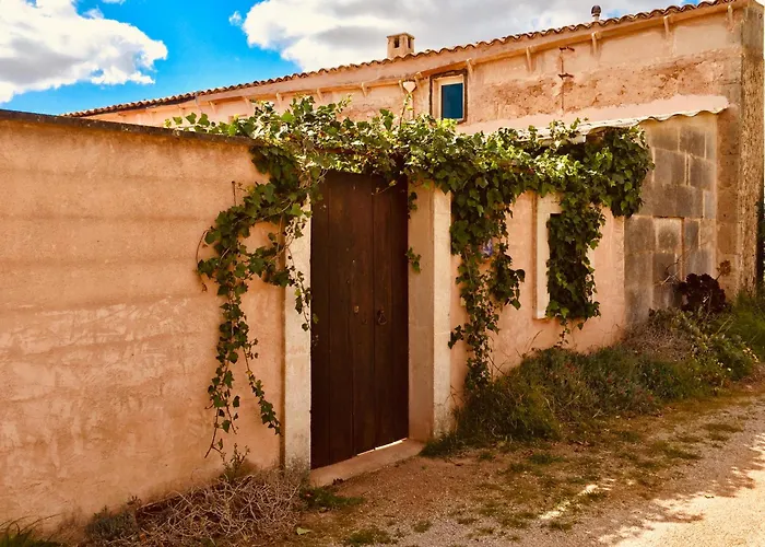 Arthouse Campos Mit Haus Galeria 110Qm Und Appartementhaus Mit Patio 30Qm